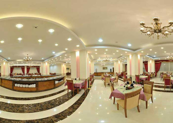 Parsis Hotel